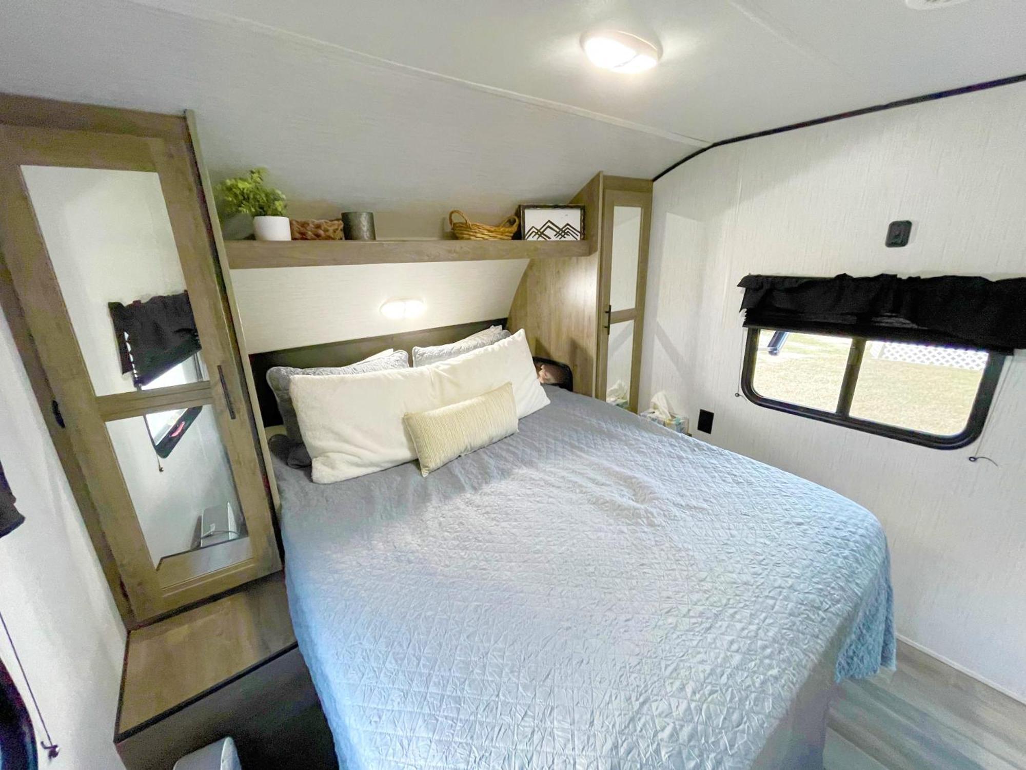 Rv Located On Private Property, Providing Access To The Guadalupe River, Accommodates Up To 5 Guests New Braunfels Eksteriør bilde